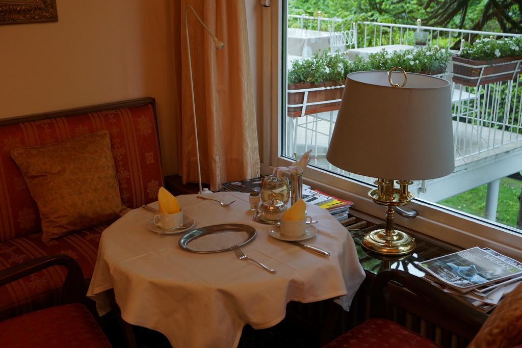 Hotel Zima Merano Bagian luar foto