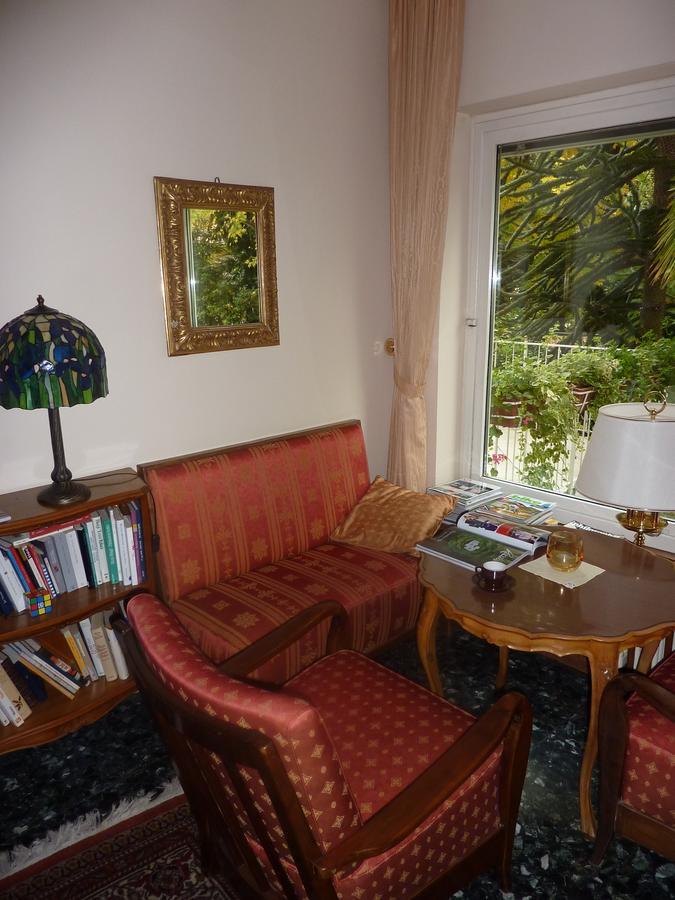 Hotel Zima Merano Bagian luar foto