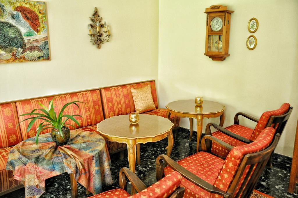 Hotel Zima Merano Bagian luar foto